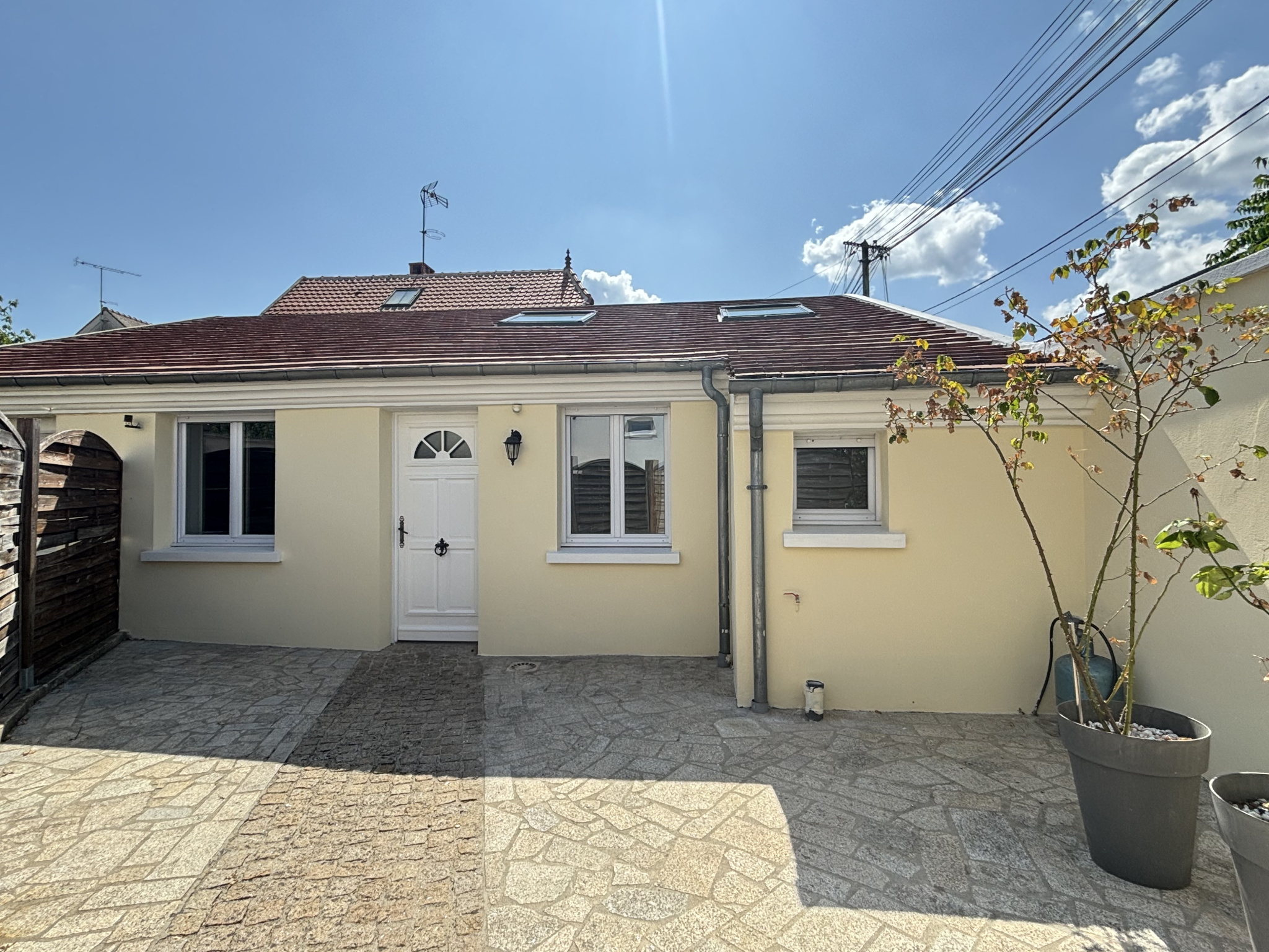 Agence immobilière de AGENCE DU LION